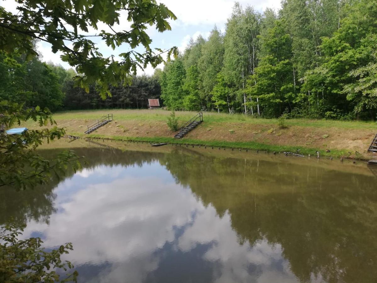 Noclegi Dwor Szlachecki Biedaczow Exterior photo